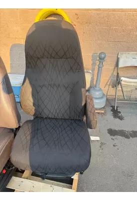 VOLVO VNL Seat, Front
