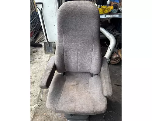 VOLVO VNL Seat, Front