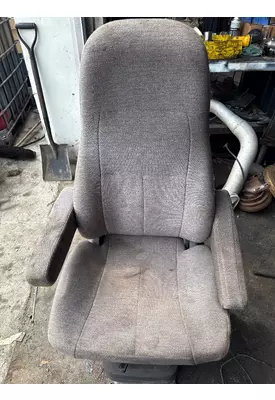 VOLVO VNL Seat, Front