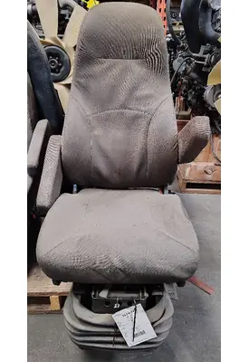 VOLVO VNL Seat, Front