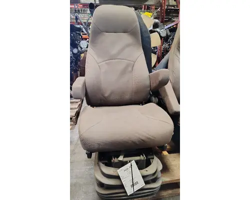 VOLVO VNL Seat, Front