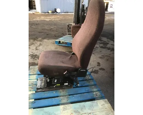 VOLVO VNL Seat