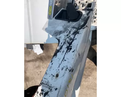 VOLVO VNL Side Fairing