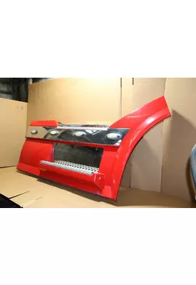 VOLVO VNL Side Fairing