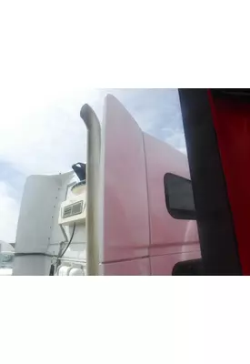 VOLVO VNL Side Fairing