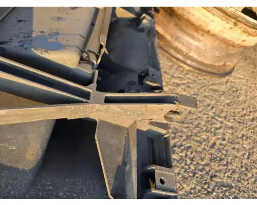 VOLVO VNL Side Fairing