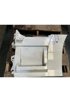 VOLVO VNL Side Fairing