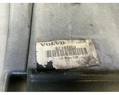 VOLVO VNL Side Fairing