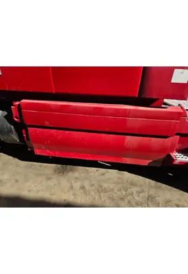 VOLVO VNL Side Fairing