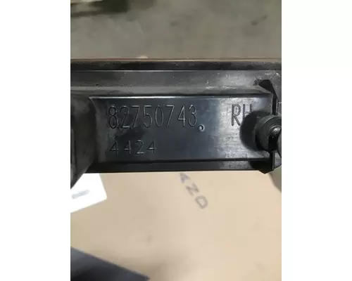 VOLVO VNL Side Marker Lamp, Rear