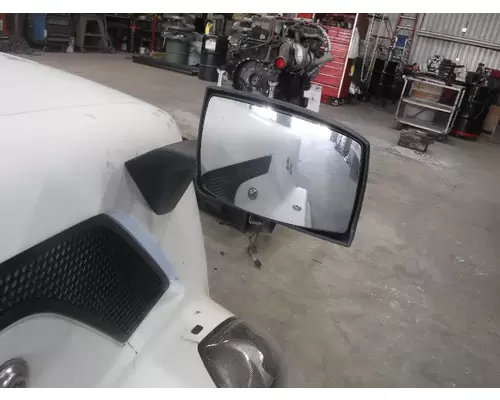 VOLVO VNL Side View Mirror