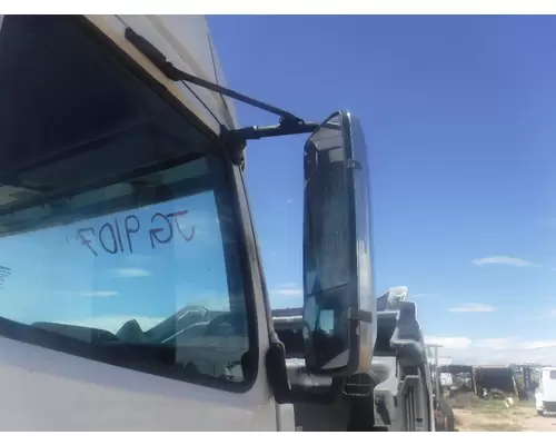 VOLVO VNL Side View Mirror