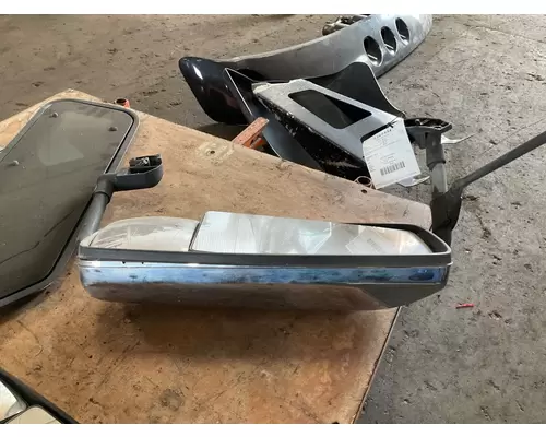 VOLVO VNL Side View Mirror