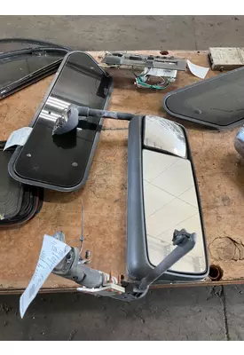 VOLVO VNL Side View Mirror