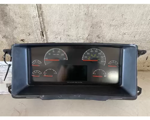 VOLVO VNL Speedometer Head Cluster