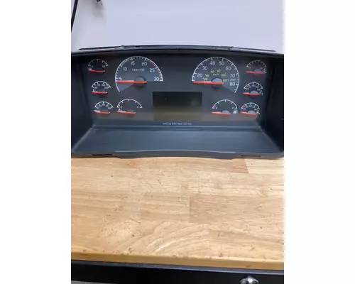 VOLVO VNL Speedometer Head Cluster