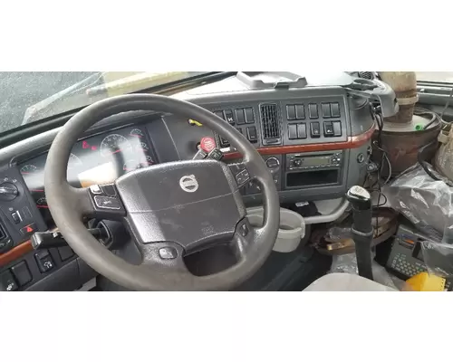 VOLVO VNL Steering Column