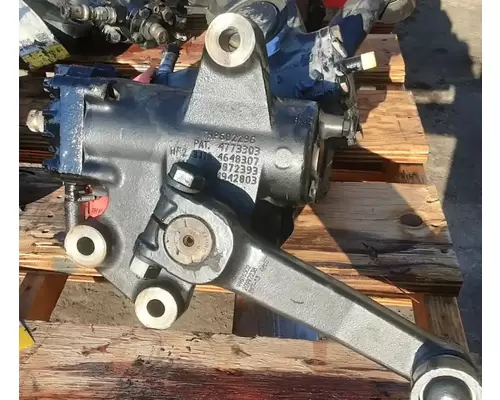 VOLVO VNL Steering GearRack