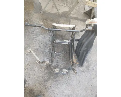 VOLVO VNL Step