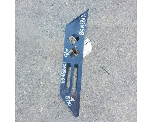 VOLVO VNL Strut