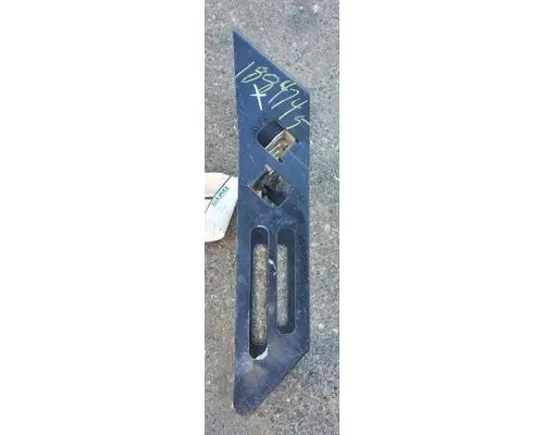 VOLVO VNL Strut