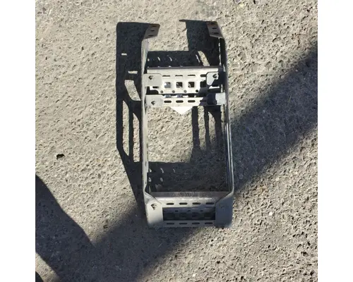 VOLVO VNL Strut