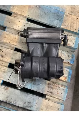 VOLVO VNL Suspension Compressor