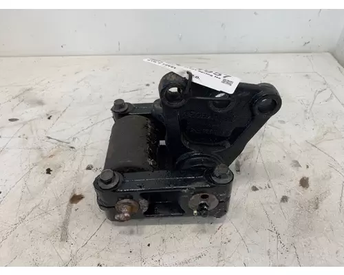 VOLVO VNL Suspension