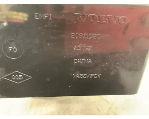 VOLVO VNL Switch Panel