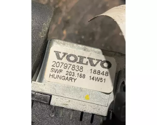 VOLVO VNL Switch