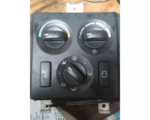 VOLVO VNL TEMPERATURE CONTROL