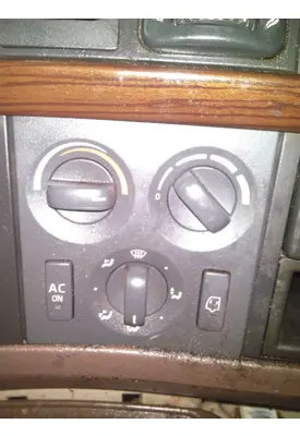 VOLVO VNL TEMPERATURE CONTROL