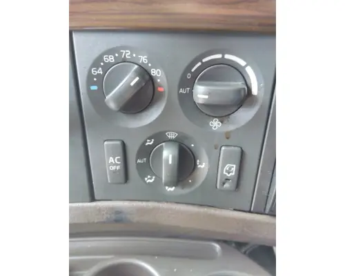 VOLVO VNL TEMPERATURE CONTROL