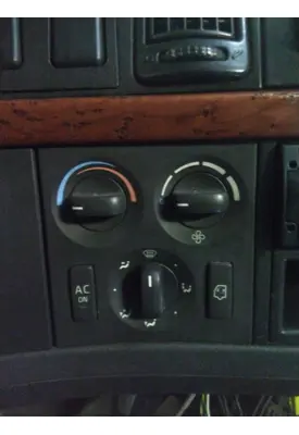 VOLVO VNL TEMPERATURE CONTROL