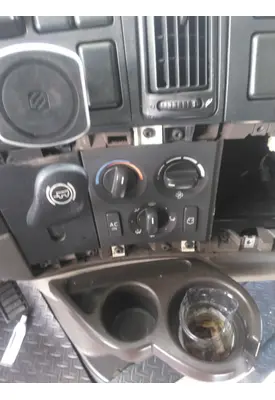 VOLVO VNL TEMPERATURE CONTROL