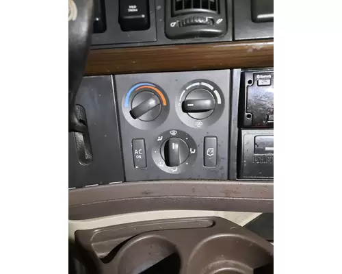 VOLVO VNL TEMPERATURE CONTROL