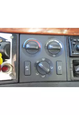 VOLVO VNL TEMPERATURE CONTROL