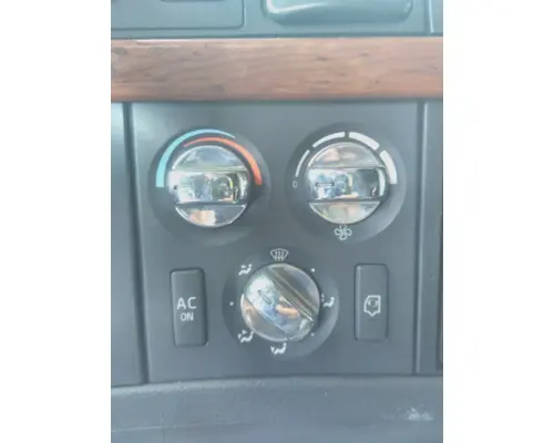 VOLVO VNL TEMPERATURE CONTROL