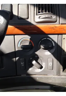 VOLVO VNL TEMPERATURE CONTROL