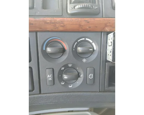 VOLVO VNL TEMPERATURE CONTROL