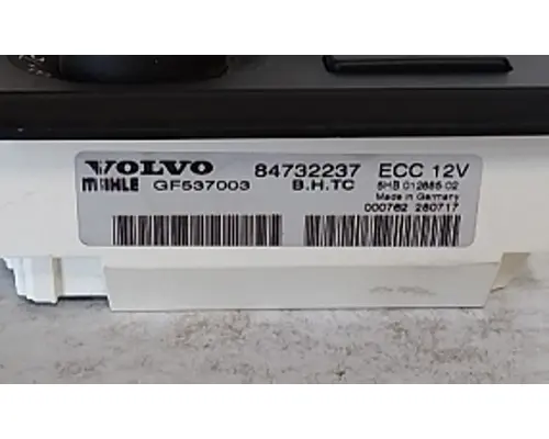 VOLVO VNL TEMPERATURE CONTROL