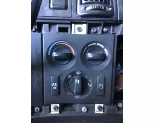 VOLVO VNL TEMPERATURE CONTROL