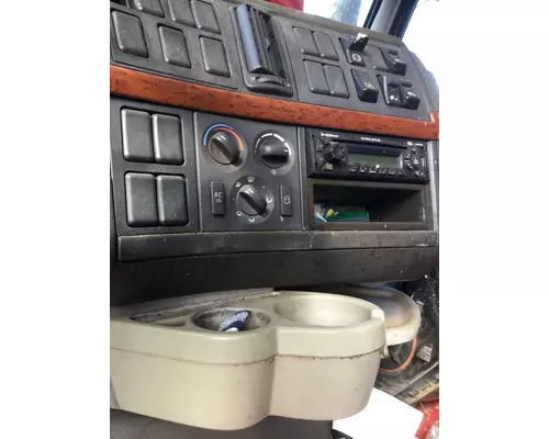 VOLVO VNL TEMPERATURE CONTROL