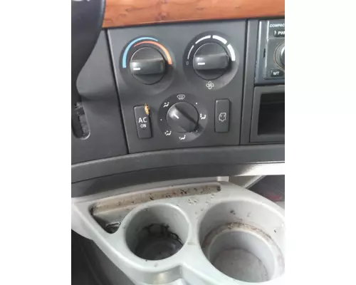 VOLVO VNL TEMPERATURE CONTROL