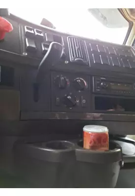 VOLVO VNL TEMPERATURE CONTROL