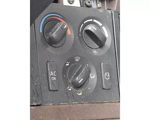 VOLVO VNL TEMPERATURE CONTROL