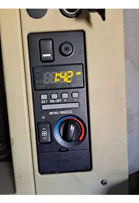 VOLVO VNL TEMPERATURE CONTROL