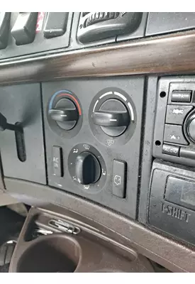 VOLVO VNL TEMPERATURE CONTROL