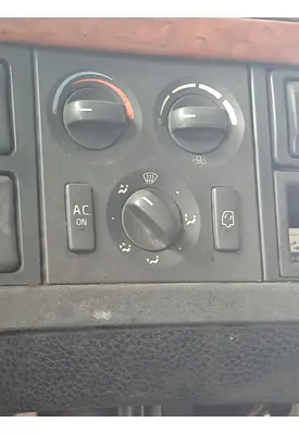 VOLVO VNL TEMPERATURE CONTROL