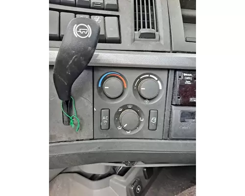 VOLVO VNL TEMPERATURE CONTROL